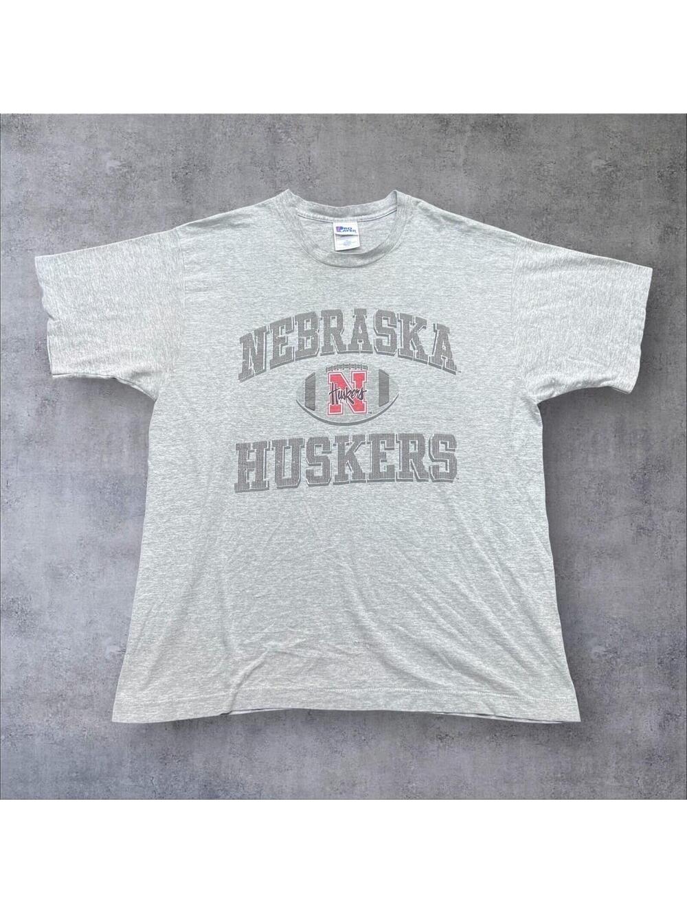 Vintage 90s Nebraska Huskers University Football Pro Player Grey Tee Sz XL